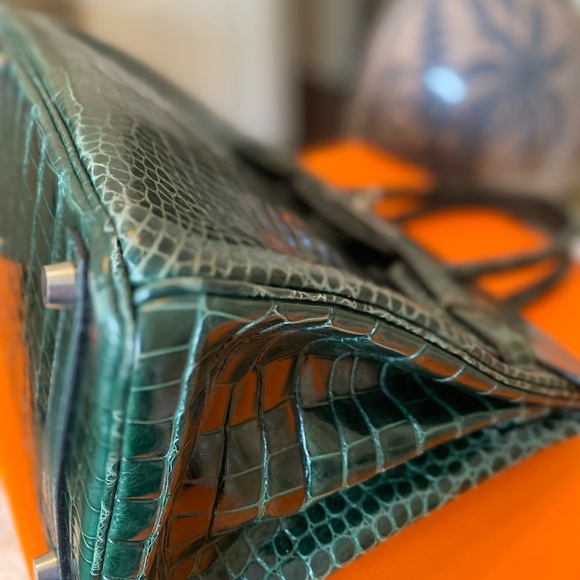 Hermes 30 Birkin in Green Crocodile - Picture 10 of 12